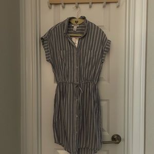 Striped dress with pockets